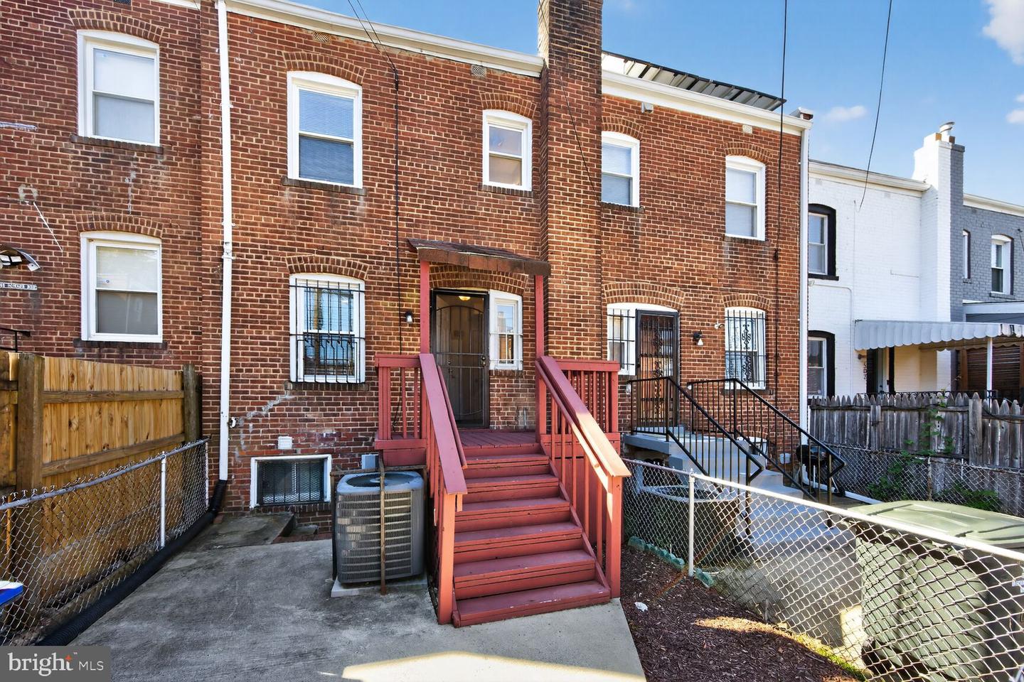 1506 HOWARD RD SE, WASHINGTON, District Of Columbia 20020, 2 Bedrooms Bedrooms, ,1 BathroomBathrooms,Residential,For sale,1506 HOWARD RD SE,DCDC2226892 MLS # DCDC2226892