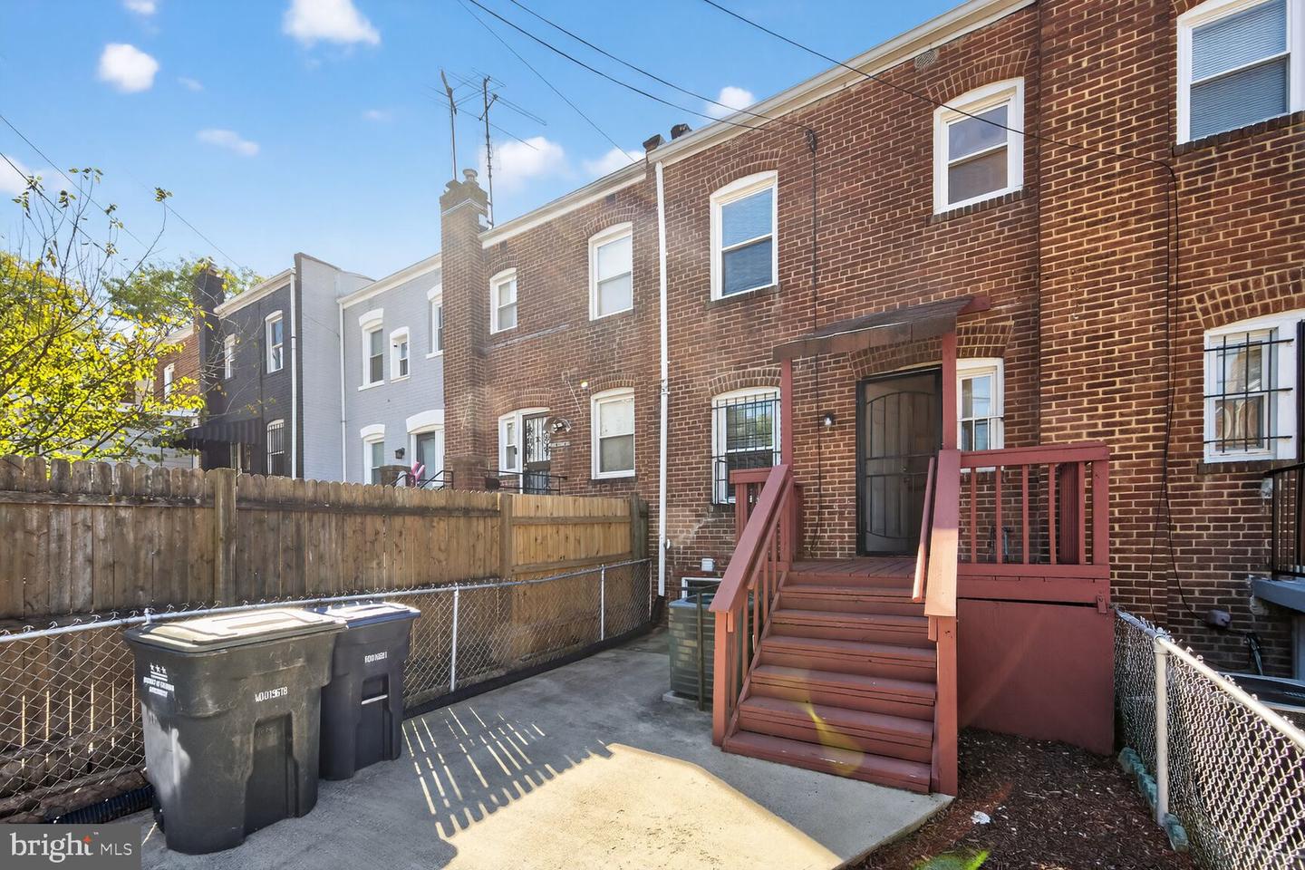 1506 HOWARD RD SE, WASHINGTON, District Of Columbia 20020, 2 Bedrooms Bedrooms, ,1 BathroomBathrooms,Residential,For sale,1506 HOWARD RD SE,DCDC2226892 MLS # DCDC2226892