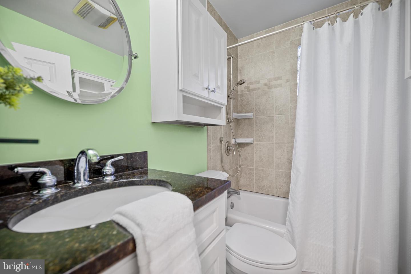 505 N EDISON ST, ARLINGTON, Virginia 22203, 2 Bedrooms Bedrooms, ,1 BathroomBathrooms,Residential,For sale,505 N EDISON ST,VAAR2064864 MLS # VAAR2064864