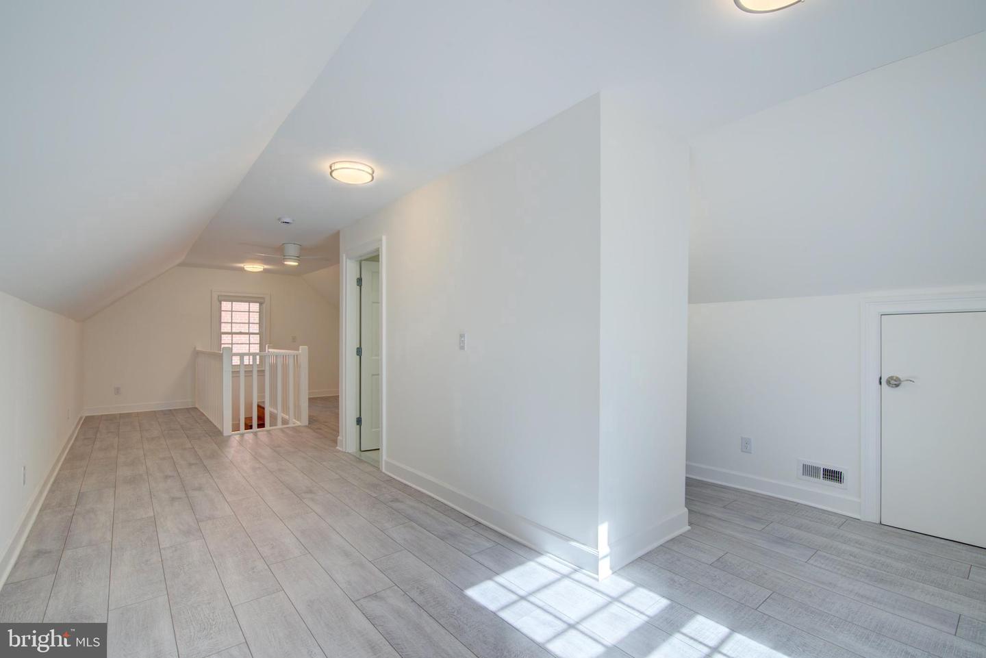 1683 N LONGFELLOW ST, ARLINGTON, Virginia 22205, 3 Bedrooms Bedrooms, ,2 BathroomsBathrooms,Residential,For sale,1683 N LONGFELLOW ST,VAAR2064858 MLS # VAAR2064858