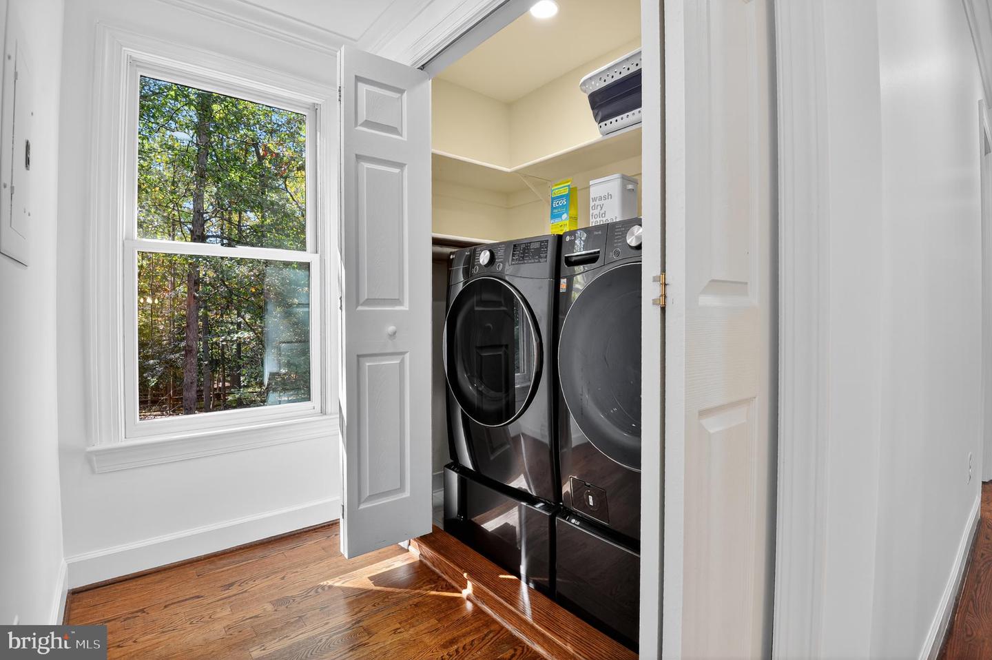 11813 TRIPLE CROWN RD, RESTON, Virginia 20191, 5 Bedrooms Bedrooms, 10 Rooms Rooms,3 BathroomsBathrooms,Residential,For sale,11813 TRIPLE CROWN RD,VAFX2274146 MLS # VAFX2274146
