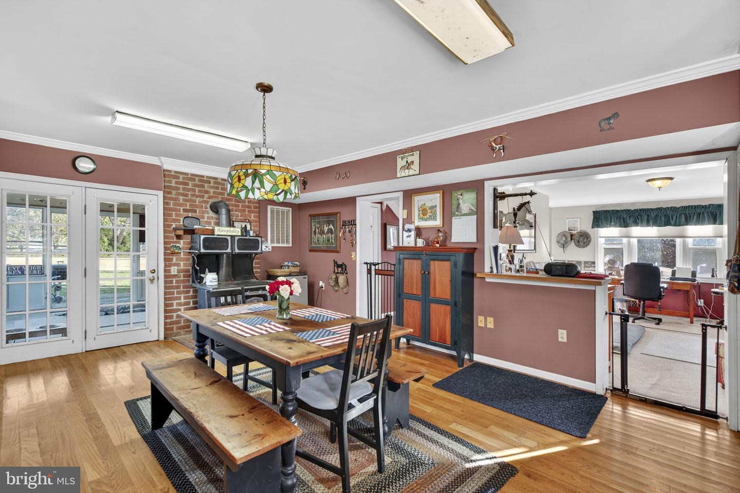 8229 OLD DUMFRIES RD, CATLETT, Virginia 20119, 3 Bedrooms Bedrooms, ,2 BathroomsBathrooms,Residential,For sale,8229 OLD DUMFRIES RD,VAFQ2019376 MLS # VAFQ2019376