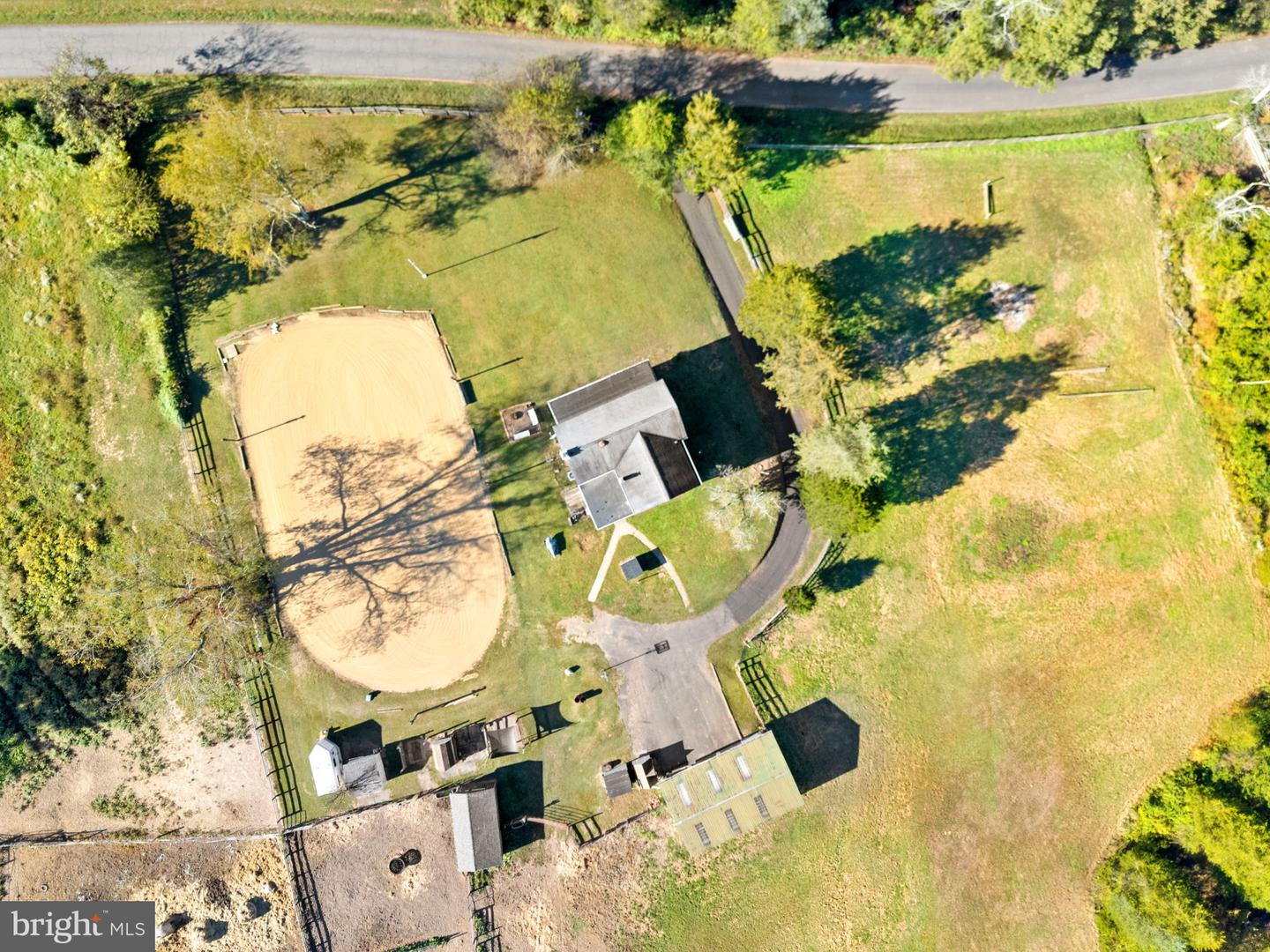 8229 OLD DUMFRIES RD, CATLETT, Virginia 20119, 3 Bedrooms Bedrooms, ,2 BathroomsBathrooms,Residential,For sale,8229 OLD DUMFRIES RD,VAFQ2019376 MLS # VAFQ2019376