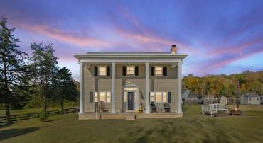 8229 OLD DUMFRIES RD, CATLETT, Virginia 20119, 3 Bedrooms Bedrooms, ,2 BathroomsBathrooms,Residential,For sale,8229 OLD DUMFRIES RD,VAFQ2019376 MLS # VAFQ2019376