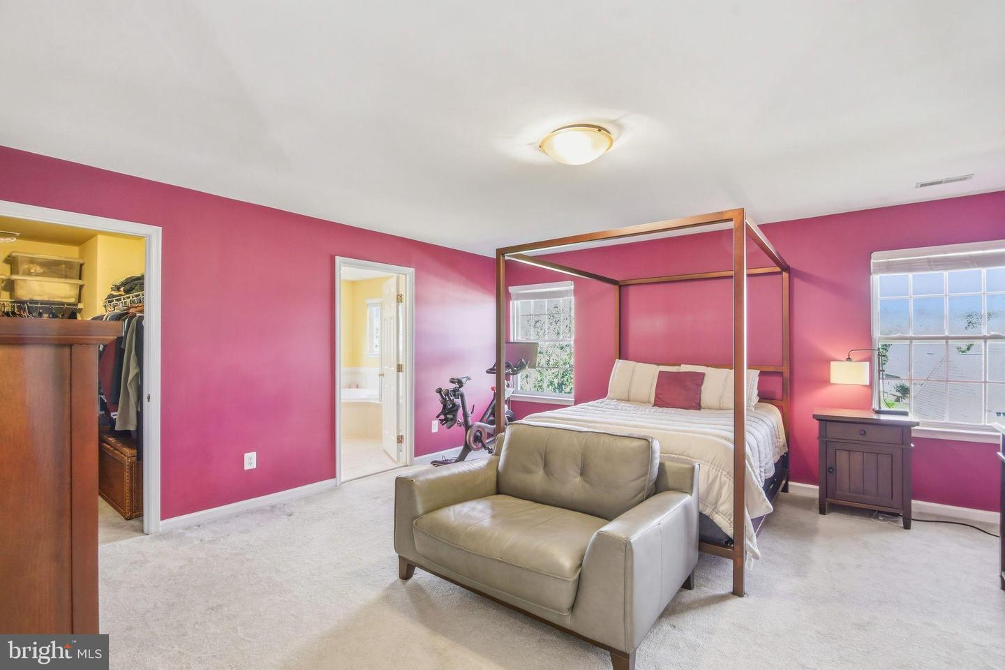 6837 RATHBONE PL, GAINESVILLE, Virginia 20155, 5 Bedrooms Bedrooms, ,3 BathroomsBathrooms,Residential,For sale,6837 RATHBONE PL,VAPW2105930 MLS # VAPW2105930