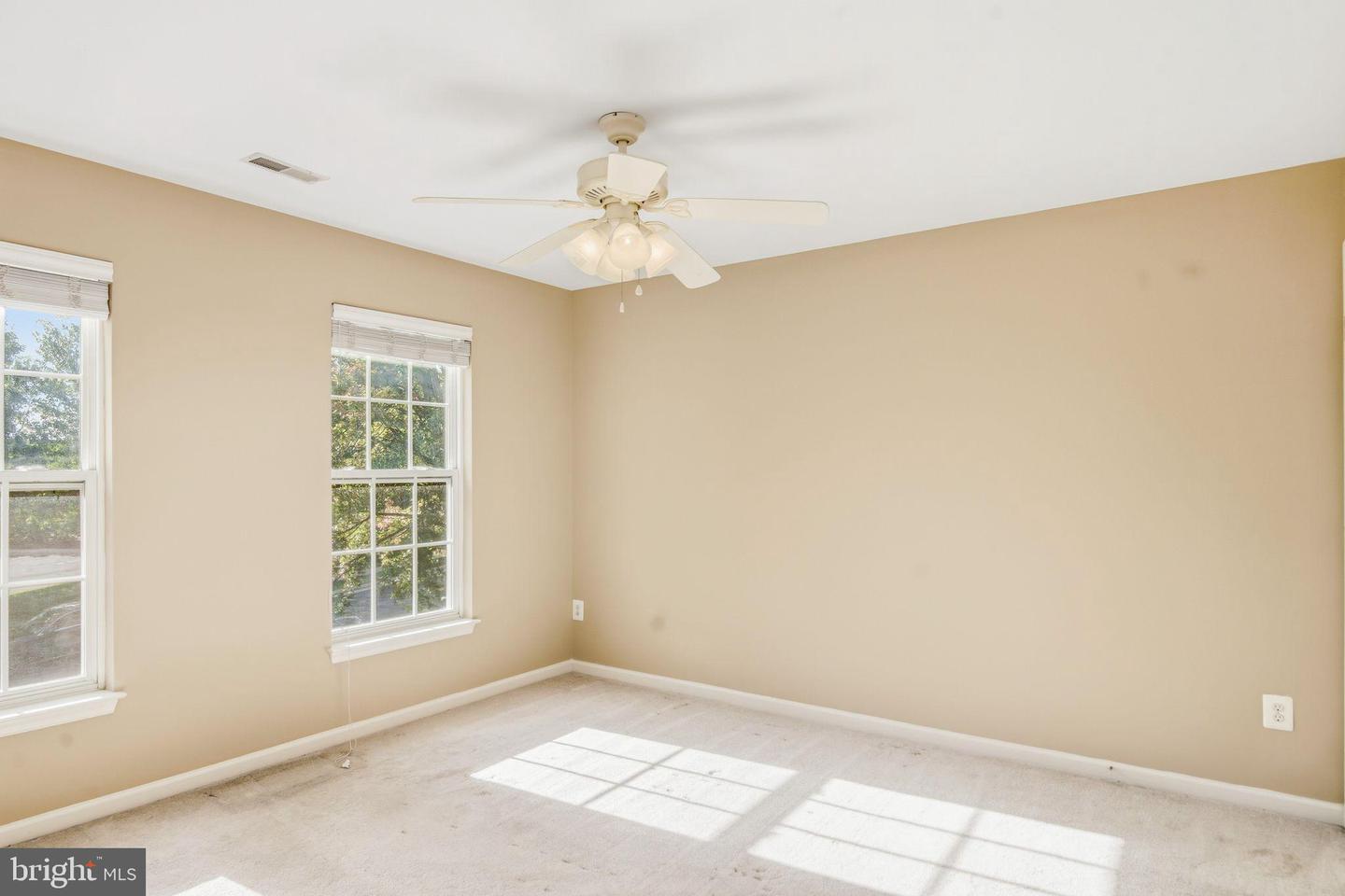 6837 RATHBONE PL, GAINESVILLE, Virginia 20155, 5 Bedrooms Bedrooms, ,3 BathroomsBathrooms,Residential,For sale,6837 RATHBONE PL,VAPW2105930 MLS # VAPW2105930