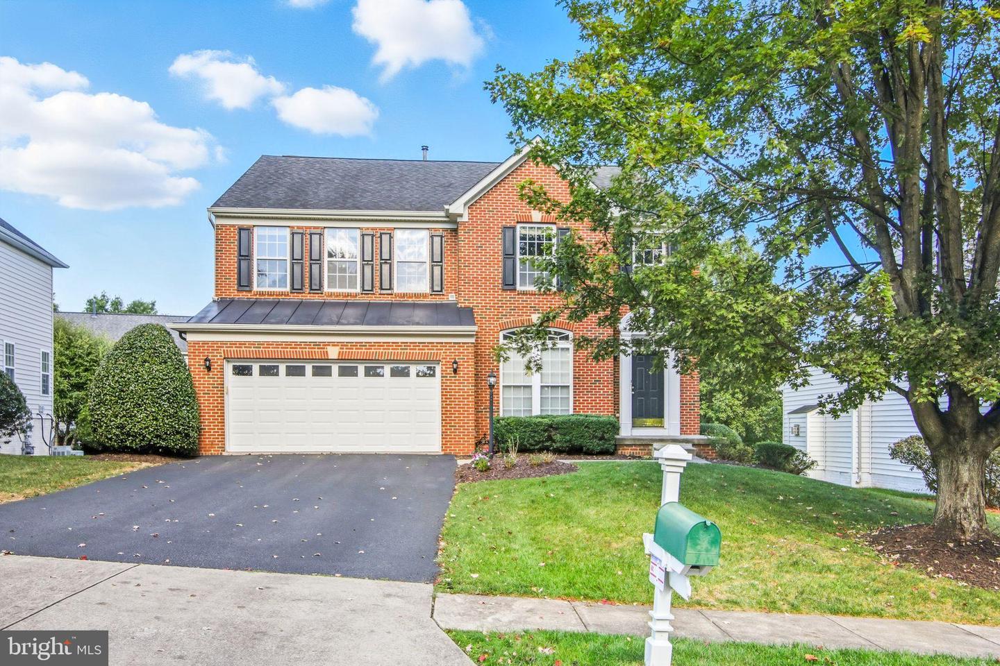 6837 RATHBONE PL, GAINESVILLE, Virginia 20155, 5 Bedrooms Bedrooms, ,3 BathroomsBathrooms,Residential,For sale,6837 RATHBONE PL,VAPW2105930 MLS # VAPW2105930
