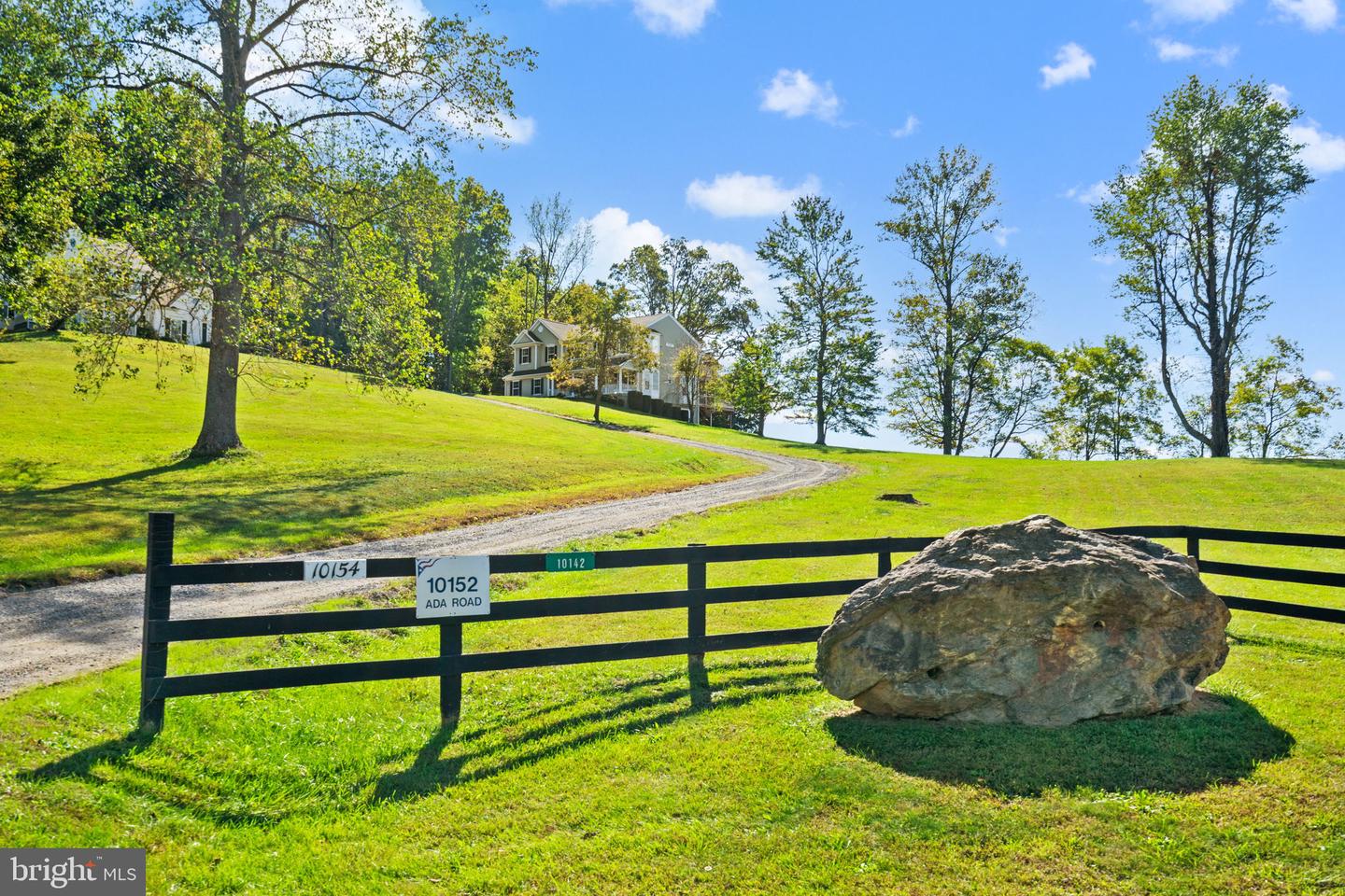 10142 ADA RD, MARSHALL, Virginia 20115, 5 Bedrooms Bedrooms, ,4 BathroomsBathrooms,Residential,For sale,10142 ADA RD,VAFQ2019368 MLS # VAFQ2019368