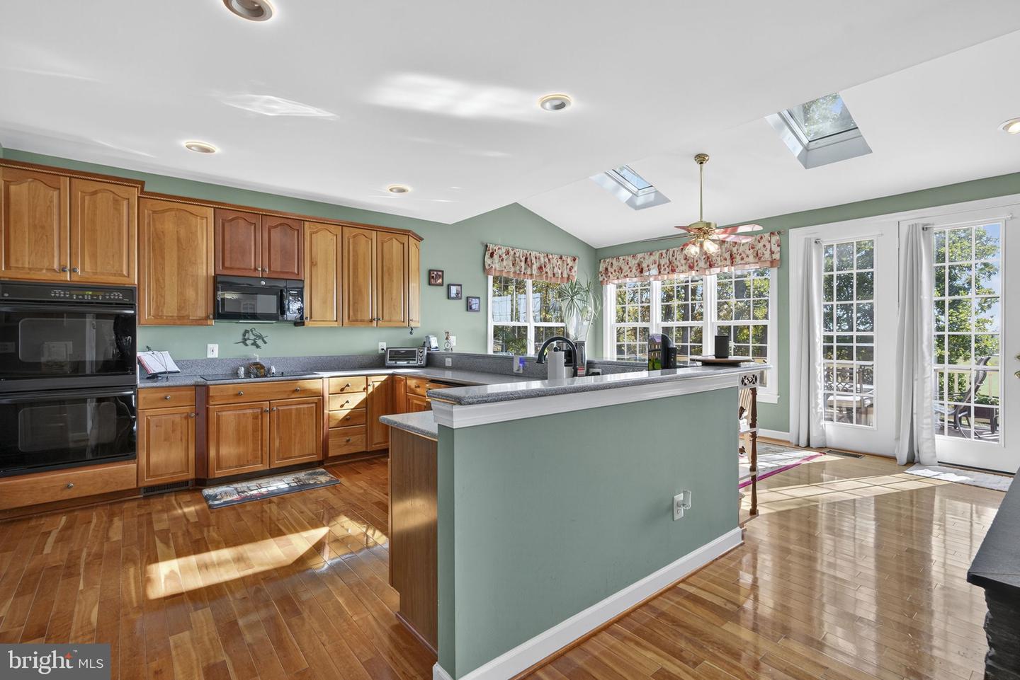 10142 ADA RD, MARSHALL, Virginia 20115, 5 Bedrooms Bedrooms, ,4 BathroomsBathrooms,Residential,For sale,10142 ADA RD,VAFQ2019368 MLS # VAFQ2019368