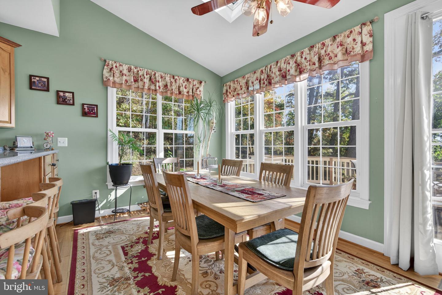 10142 ADA RD, MARSHALL, Virginia 20115, 5 Bedrooms Bedrooms, ,4 BathroomsBathrooms,Residential,For sale,10142 ADA RD,VAFQ2019368 MLS # VAFQ2019368