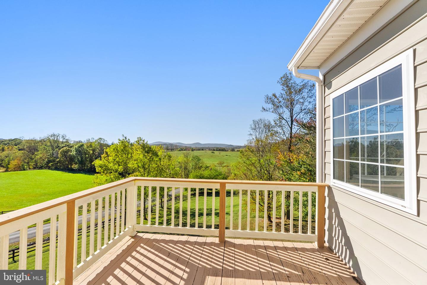 10142 ADA RD, MARSHALL, Virginia 20115, 5 Bedrooms Bedrooms, ,4 BathroomsBathrooms,Residential,For sale,10142 ADA RD,VAFQ2019368 MLS # VAFQ2019368