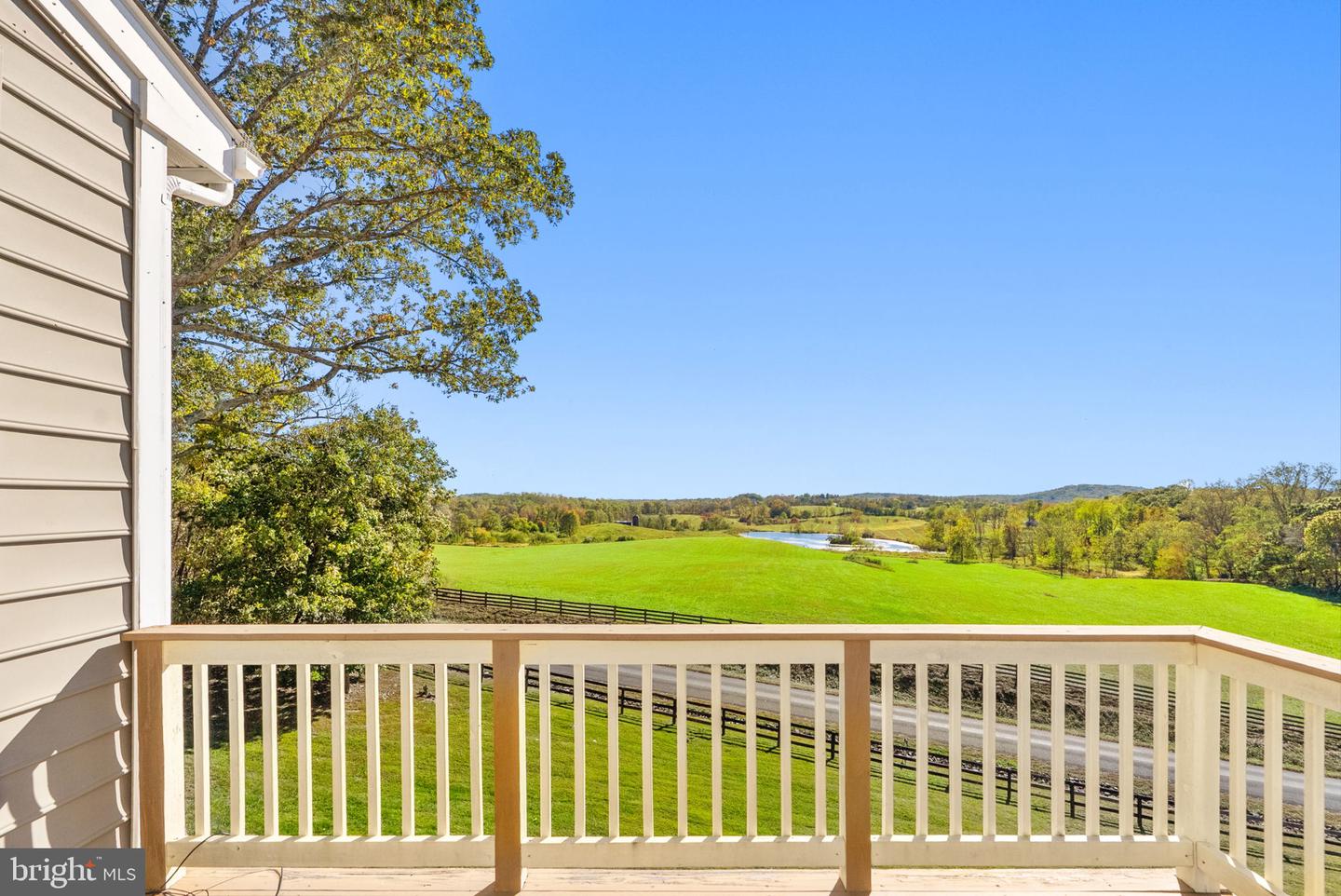 10142 ADA RD, MARSHALL, Virginia 20115, 5 Bedrooms Bedrooms, ,4 BathroomsBathrooms,Residential,For sale,10142 ADA RD,VAFQ2019368 MLS # VAFQ2019368
