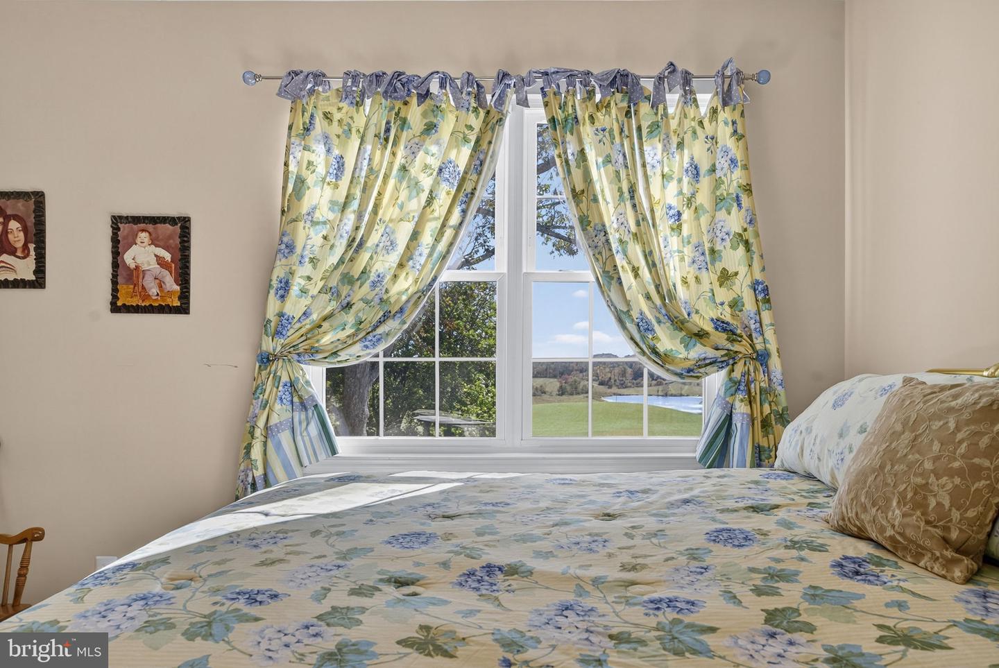 10142 ADA RD, MARSHALL, Virginia 20115, 5 Bedrooms Bedrooms, ,4 BathroomsBathrooms,Residential,For sale,10142 ADA RD,VAFQ2019368 MLS # VAFQ2019368