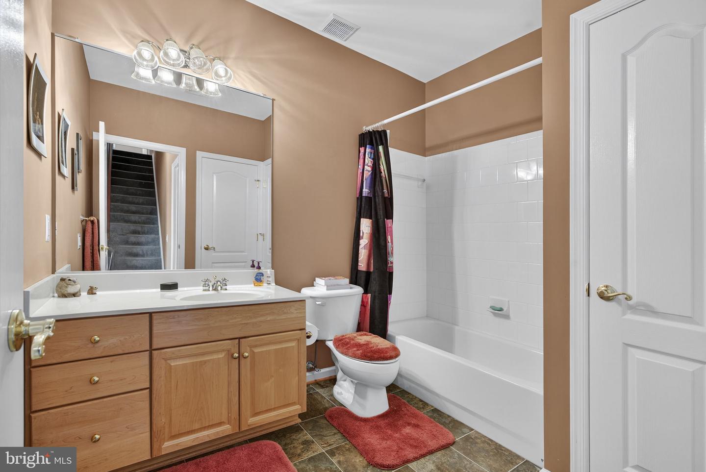 10142 ADA RD, MARSHALL, Virginia 20115, 5 Bedrooms Bedrooms, ,4 BathroomsBathrooms,Residential,For sale,10142 ADA RD,VAFQ2019368 MLS # VAFQ2019368