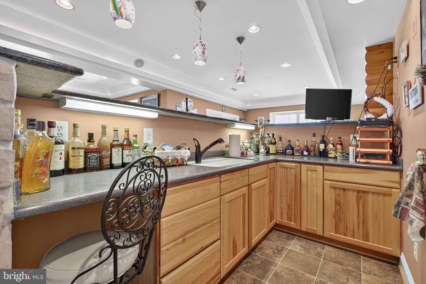 10142 ADA RD, MARSHALL, Virginia 20115, 5 Bedrooms Bedrooms, ,4 BathroomsBathrooms,Residential,For sale,10142 ADA RD,VAFQ2019368 MLS # VAFQ2019368