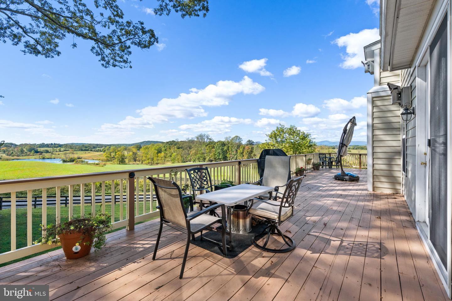 10142 ADA RD, MARSHALL, Virginia 20115, 5 Bedrooms Bedrooms, ,4 BathroomsBathrooms,Residential,For sale,10142 ADA RD,VAFQ2019368 MLS # VAFQ2019368