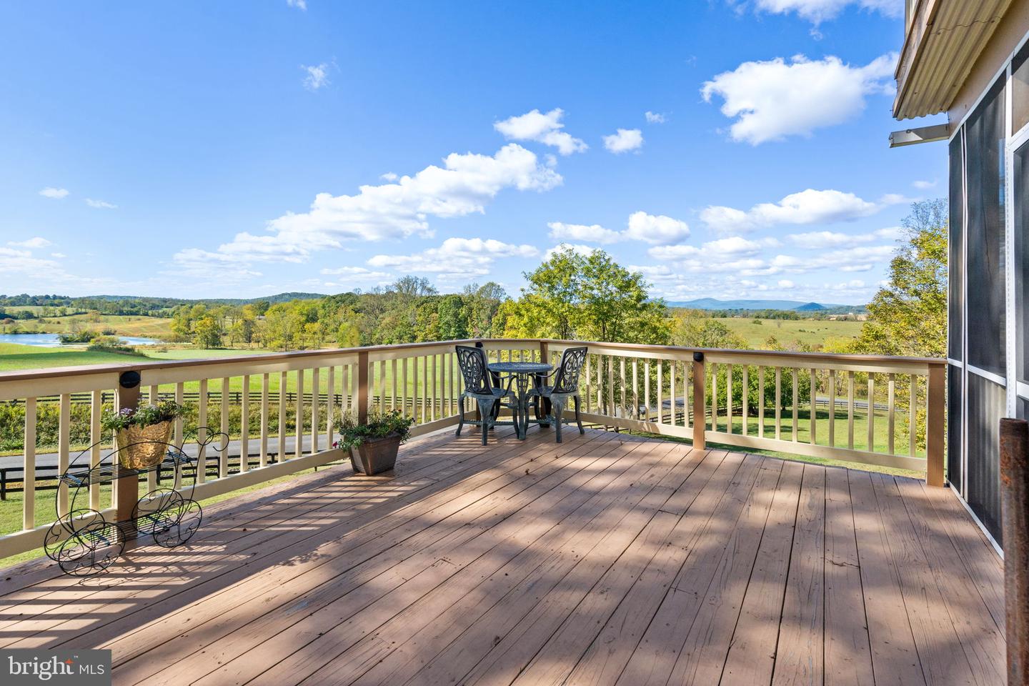 10142 ADA RD, MARSHALL, Virginia 20115, 5 Bedrooms Bedrooms, ,4 BathroomsBathrooms,Residential,For sale,10142 ADA RD,VAFQ2019368 MLS # VAFQ2019368