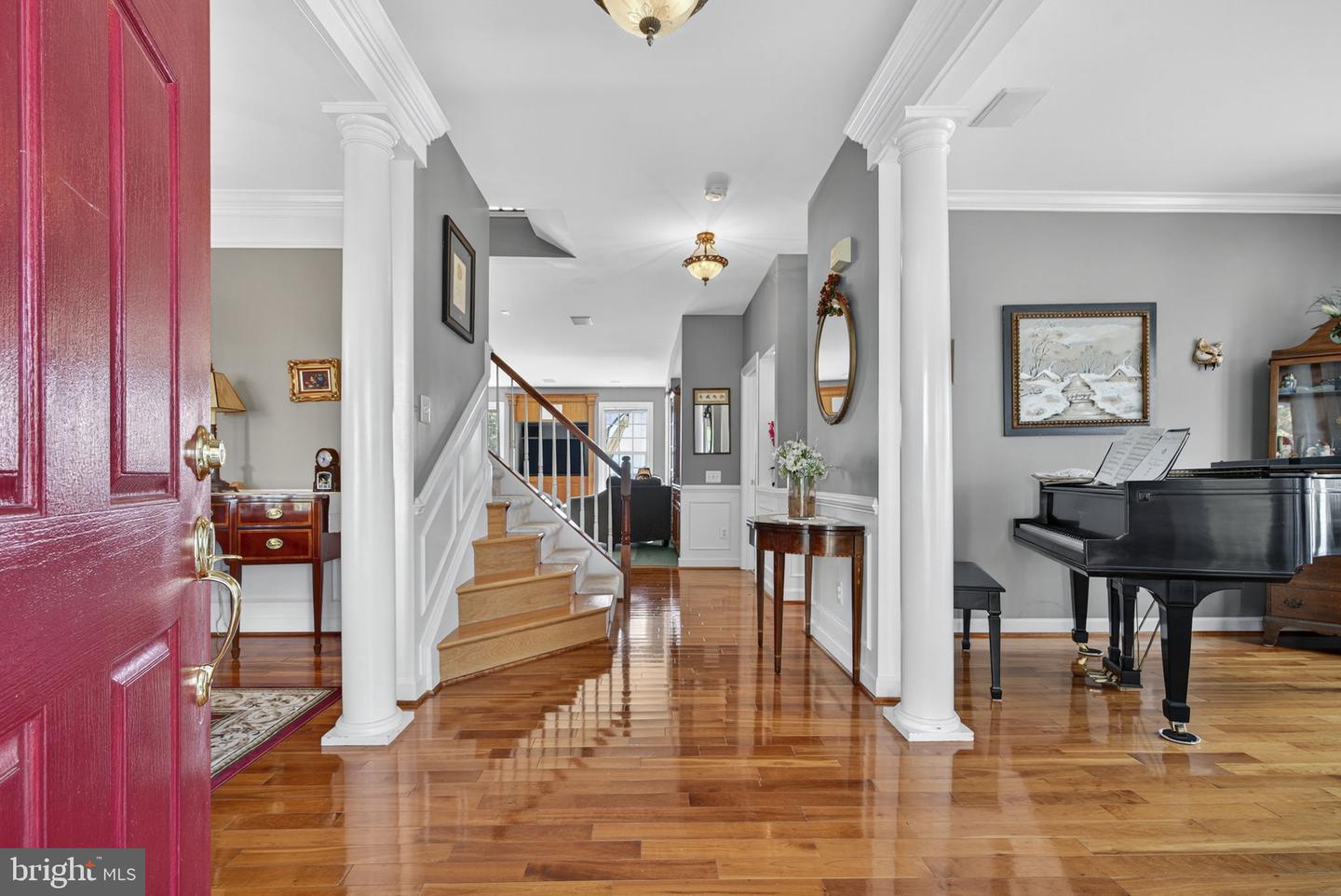 10142 ADA RD, MARSHALL, Virginia 20115, 5 Bedrooms Bedrooms, ,4 BathroomsBathrooms,Residential,For sale,10142 ADA RD,VAFQ2019368 MLS # VAFQ2019368
