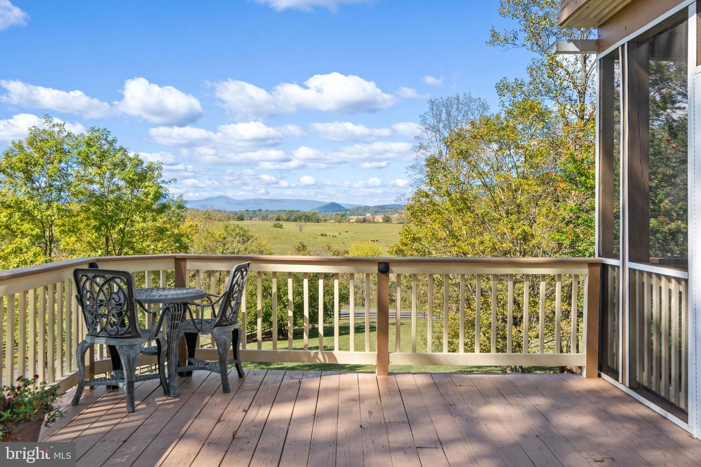 10142 ADA RD, MARSHALL, Virginia 20115, 5 Bedrooms Bedrooms, ,4 BathroomsBathrooms,Residential,For sale,10142 ADA RD,VAFQ2019368 MLS # VAFQ2019368