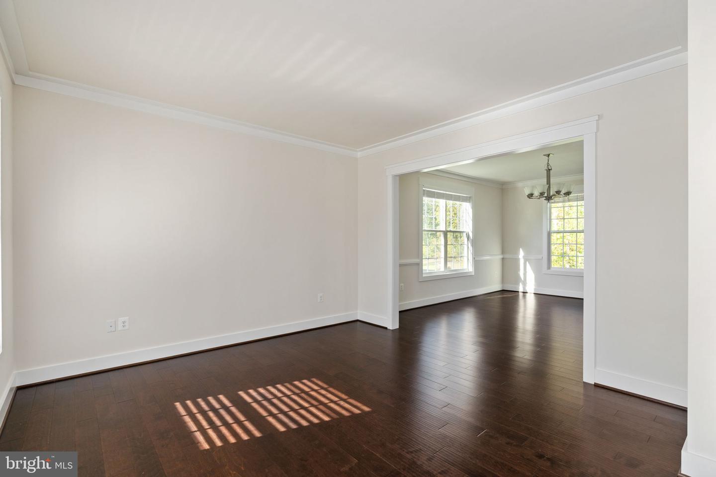33 AVALON LN, STAFFORD, Virginia 22556, 5 Bedrooms Bedrooms, ,3 BathroomsBathrooms,Residential,For sale,33 AVALON LN,VAST2043470 MLS # VAST2043470