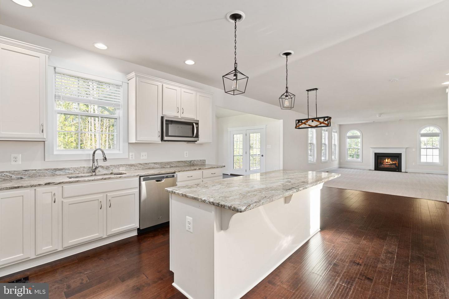 33 AVALON LN, STAFFORD, Virginia 22556, 5 Bedrooms Bedrooms, ,3 BathroomsBathrooms,Residential,For sale,33 AVALON LN,VAST2043470 MLS # VAST2043470