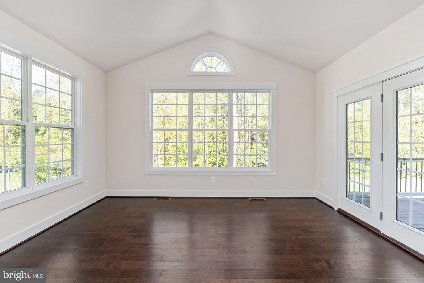 33 AVALON LN, STAFFORD, Virginia 22556, 5 Bedrooms Bedrooms, ,3 BathroomsBathrooms,Residential,For sale,33 AVALON LN,VAST2043470 MLS # VAST2043470