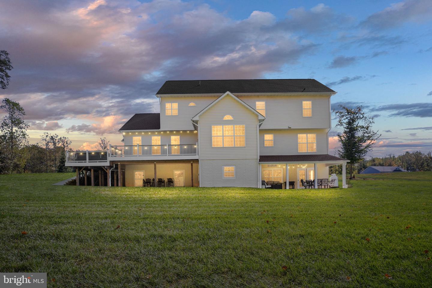 33 AVALON LN, STAFFORD, Virginia 22556, 5 Bedrooms Bedrooms, ,3 BathroomsBathrooms,Residential,For sale,33 AVALON LN,VAST2043470 MLS # VAST2043470