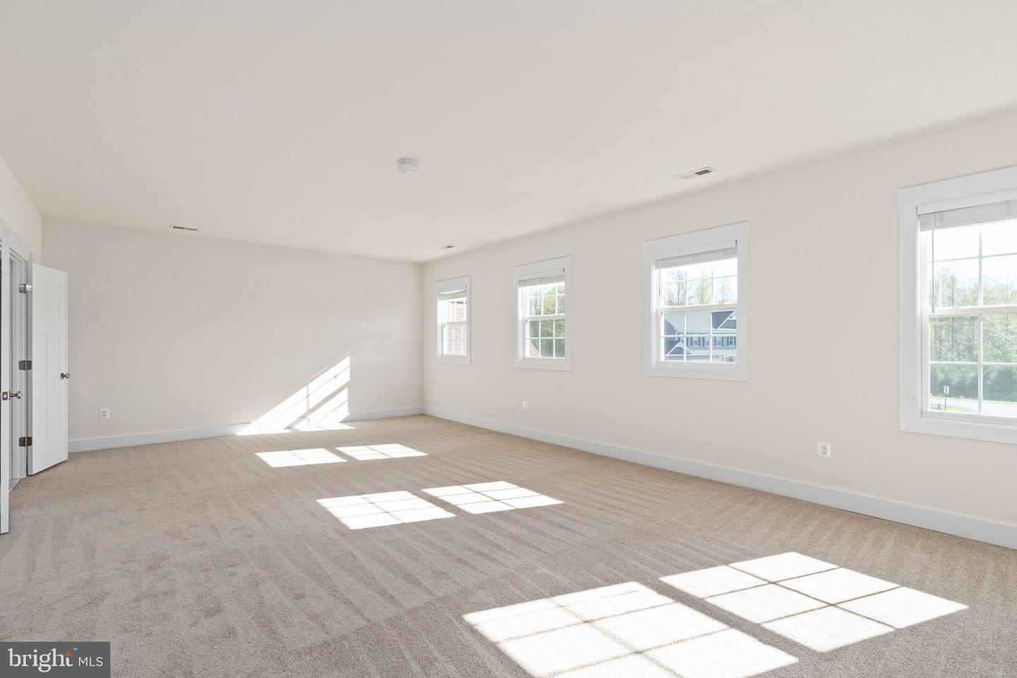 33 AVALON LN, STAFFORD, Virginia 22556, 5 Bedrooms Bedrooms, ,3 BathroomsBathrooms,Residential,For sale,33 AVALON LN,VAST2043470 MLS # VAST2043470
