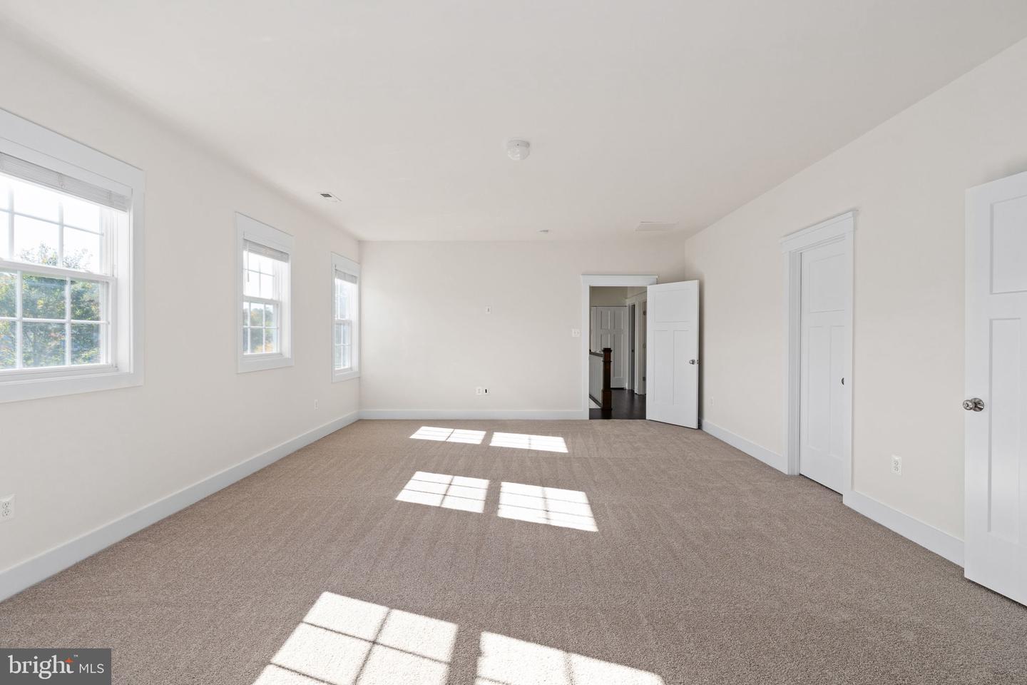 33 AVALON LN, STAFFORD, Virginia 22556, 5 Bedrooms Bedrooms, ,3 BathroomsBathrooms,Residential,For sale,33 AVALON LN,VAST2043470 MLS # VAST2043470