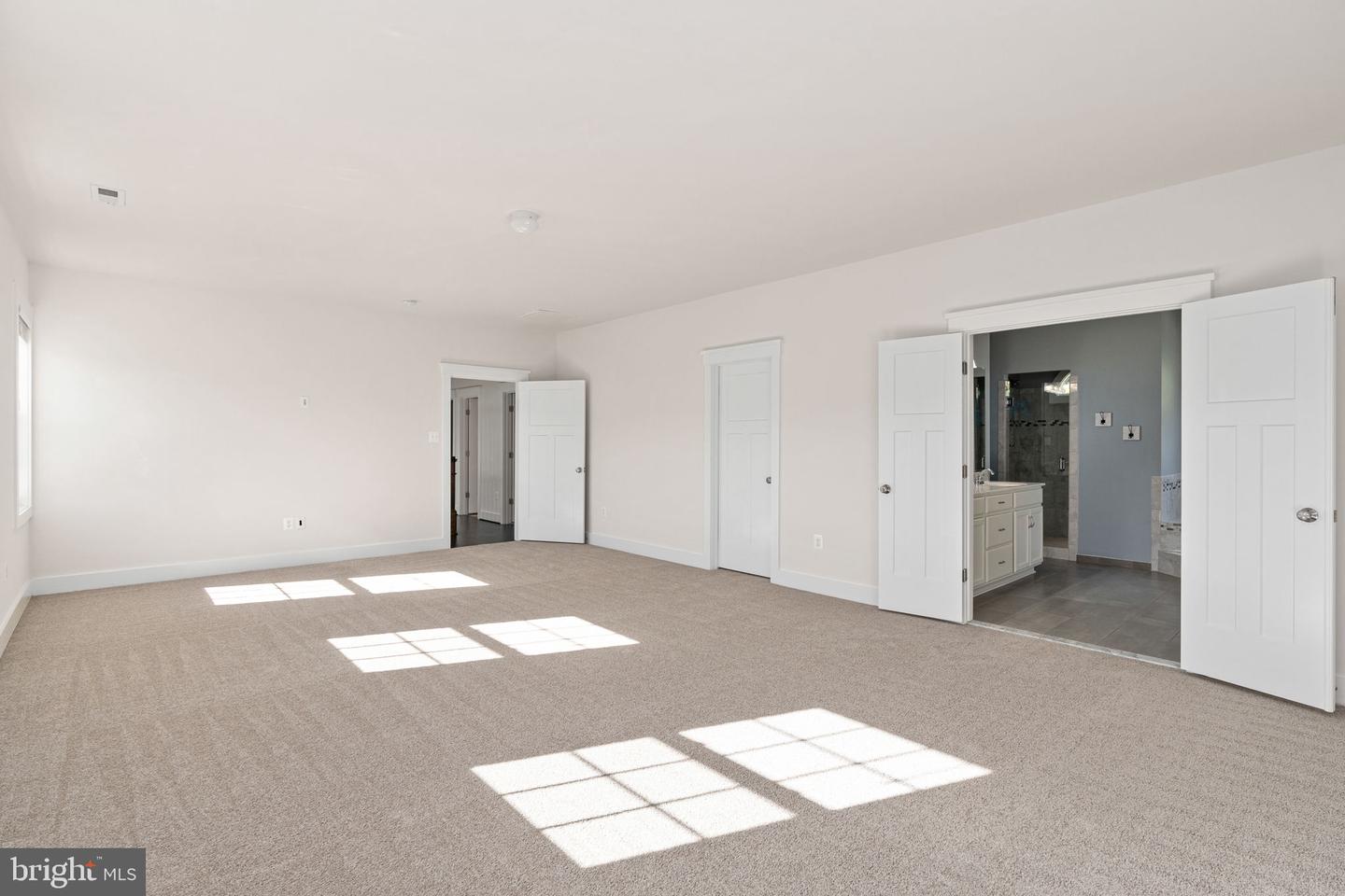 33 AVALON LN, STAFFORD, Virginia 22556, 5 Bedrooms Bedrooms, ,3 BathroomsBathrooms,Residential,For sale,33 AVALON LN,VAST2043470 MLS # VAST2043470