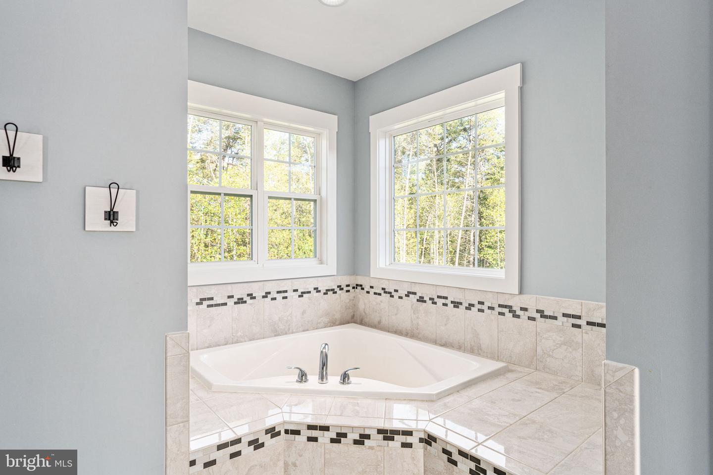 33 AVALON LN, STAFFORD, Virginia 22556, 5 Bedrooms Bedrooms, ,3 BathroomsBathrooms,Residential,For sale,33 AVALON LN,VAST2043470 MLS # VAST2043470