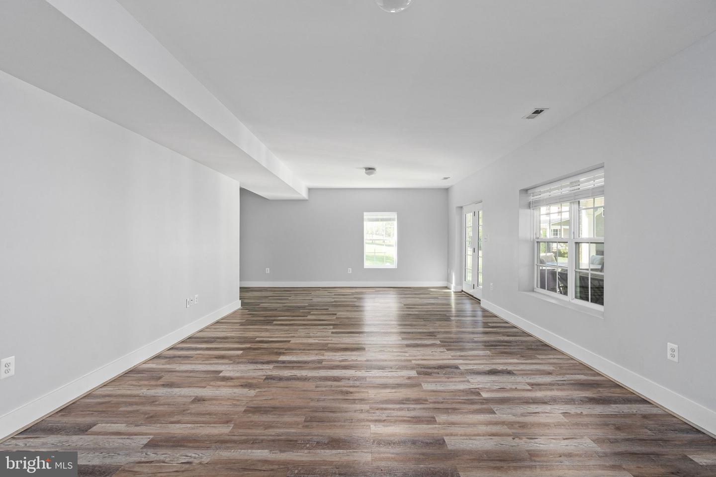 33 AVALON LN, STAFFORD, Virginia 22556, 5 Bedrooms Bedrooms, ,3 BathroomsBathrooms,Residential,For sale,33 AVALON LN,VAST2043470 MLS # VAST2043470