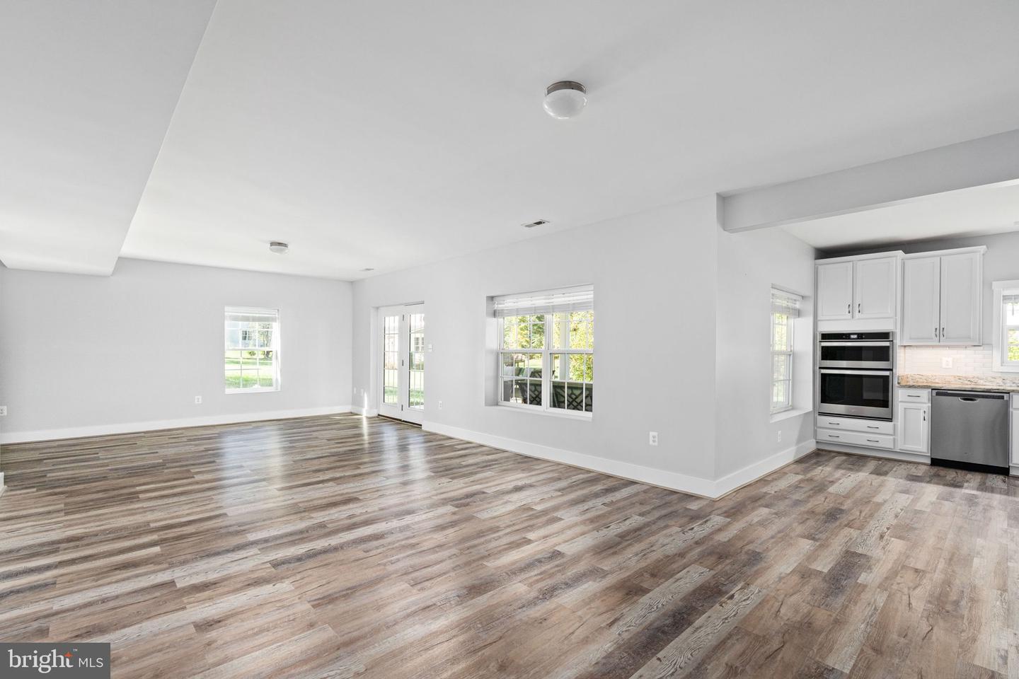 33 AVALON LN, STAFFORD, Virginia 22556, 5 Bedrooms Bedrooms, ,3 BathroomsBathrooms,Residential,For sale,33 AVALON LN,VAST2043470 MLS # VAST2043470