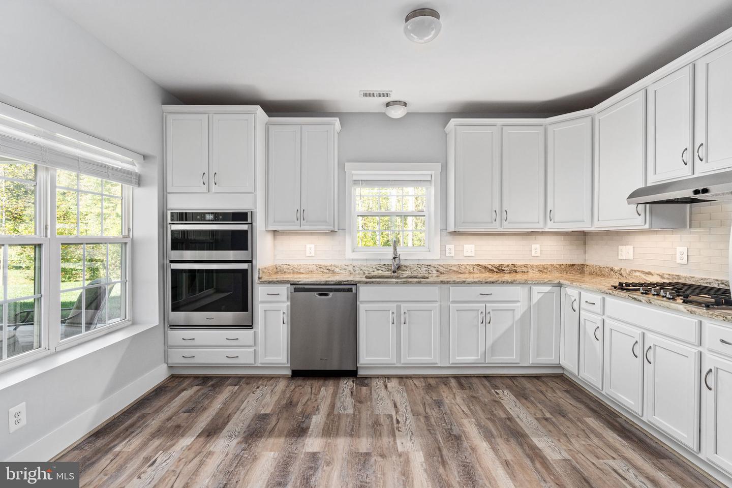 33 AVALON LN, STAFFORD, Virginia 22556, 5 Bedrooms Bedrooms, ,3 BathroomsBathrooms,Residential,For sale,33 AVALON LN,VAST2043470 MLS # VAST2043470