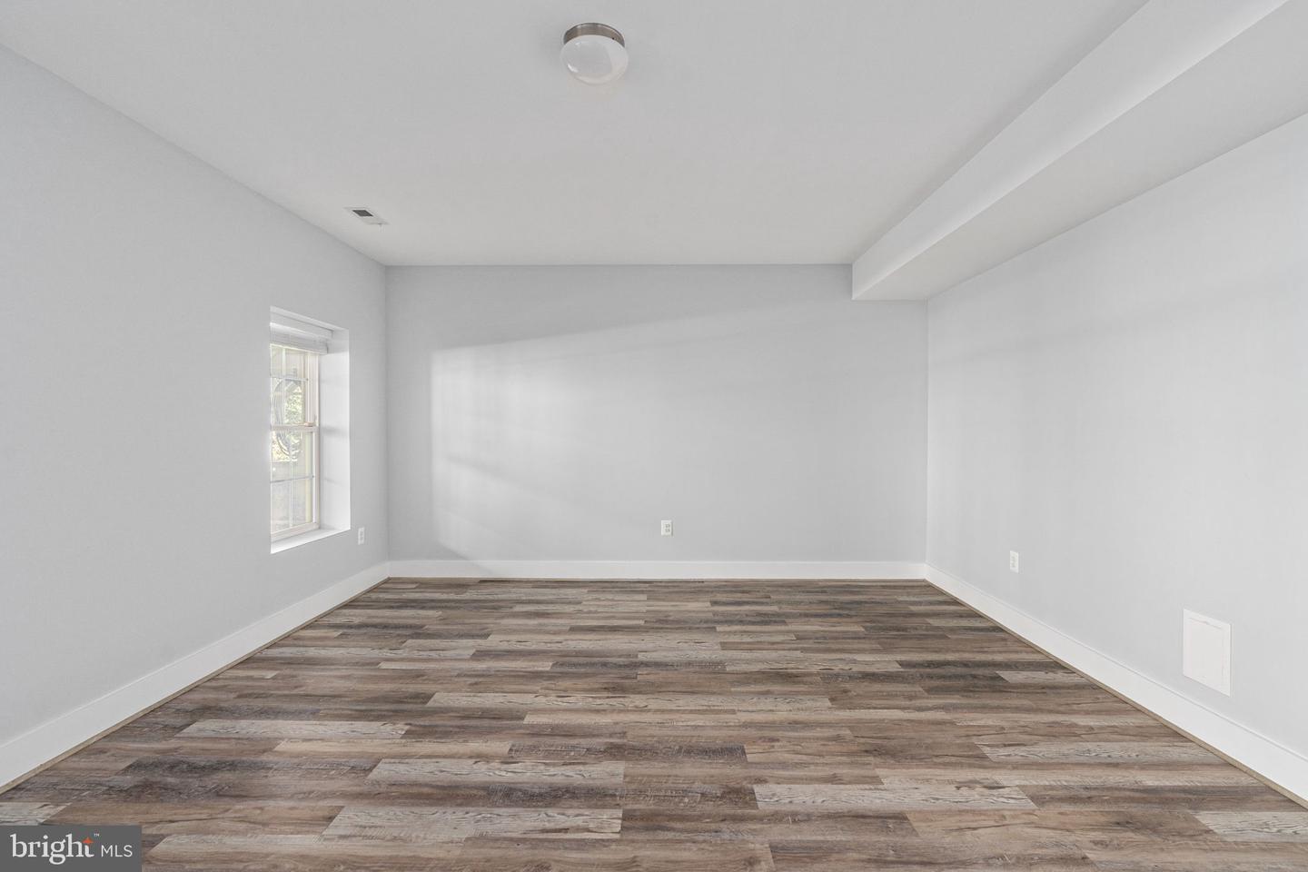 33 AVALON LN, STAFFORD, Virginia 22556, 5 Bedrooms Bedrooms, ,3 BathroomsBathrooms,Residential,For sale,33 AVALON LN,VAST2043470 MLS # VAST2043470