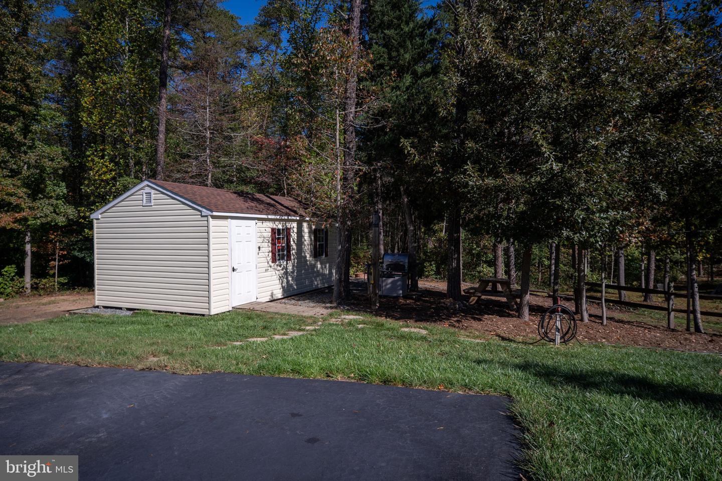 33 AVALON LN, STAFFORD, Virginia 22556, 5 Bedrooms Bedrooms, ,3 BathroomsBathrooms,Residential,For sale,33 AVALON LN,VAST2043470 MLS # VAST2043470