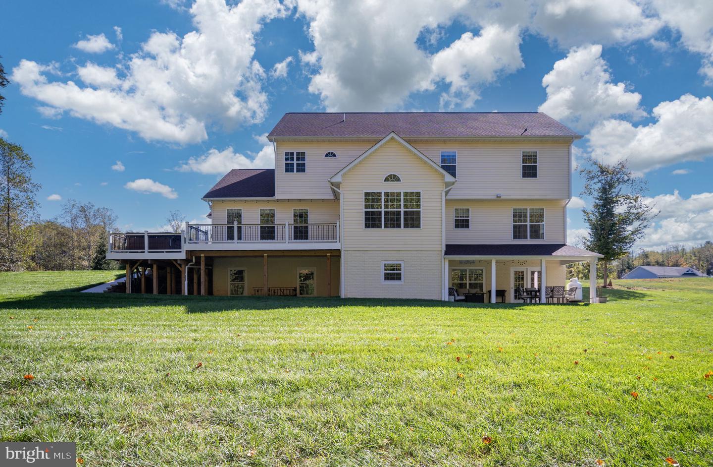33 AVALON LN, STAFFORD, Virginia 22556, 5 Bedrooms Bedrooms, ,3 BathroomsBathrooms,Residential,For sale,33 AVALON LN,VAST2043470 MLS # VAST2043470