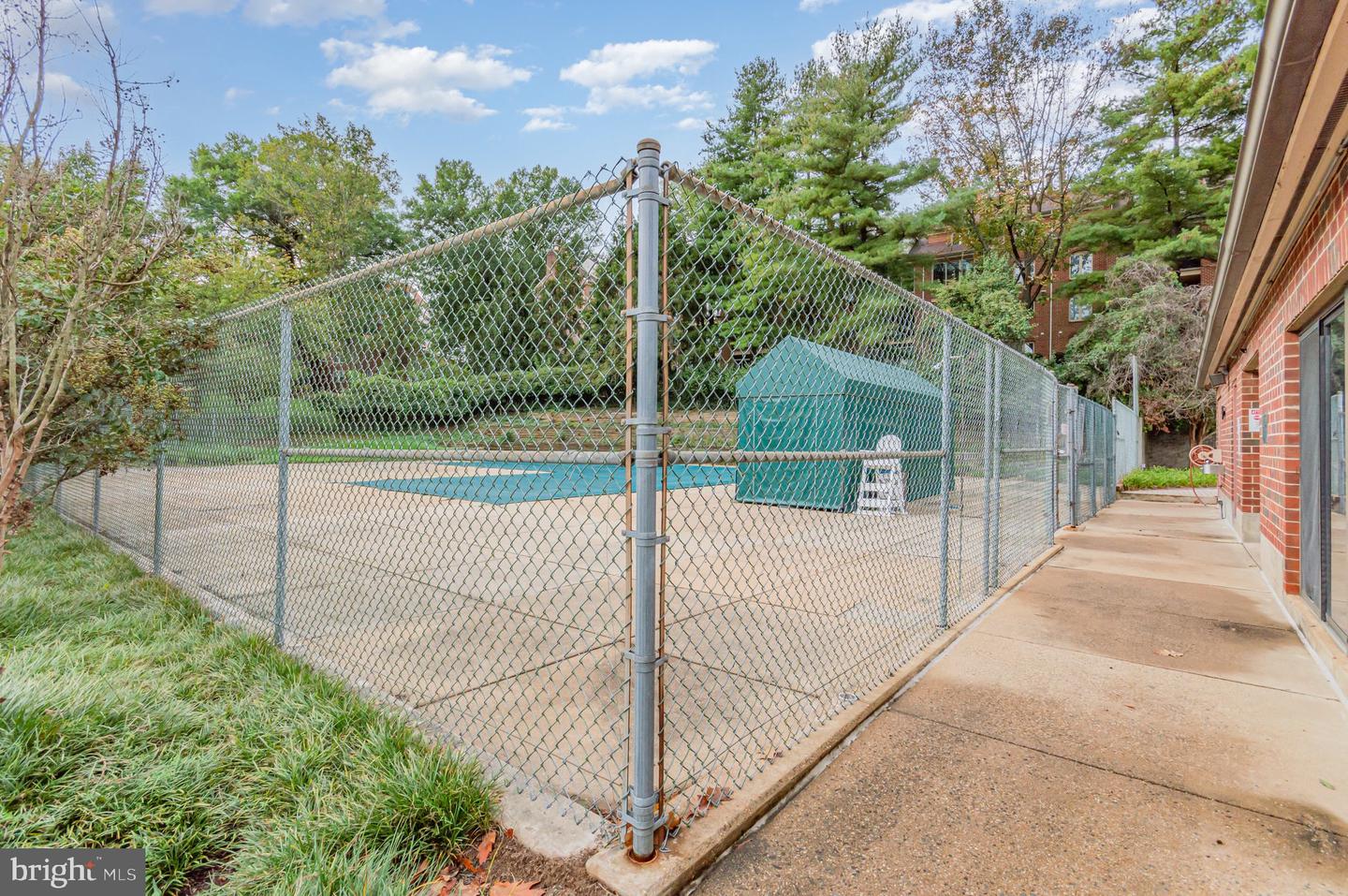 2100 LANGSTON BLVD #320, ARLINGTON, Virginia 22201, 1 Bedroom Bedrooms, ,1 BathroomBathrooms,Residential,For sale,2100 LANGSTON BLVD #320,VAAR2064904 MLS # VAAR2064904