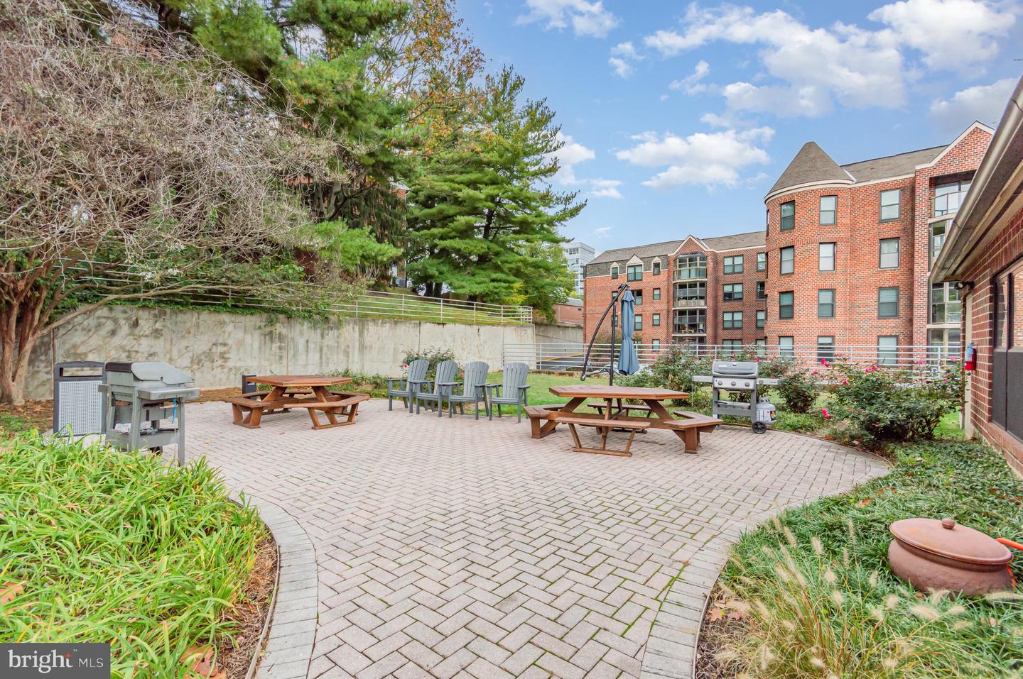 2100 LANGSTON BLVD #320, ARLINGTON, Virginia 22201, 1 Bedroom Bedrooms, ,1 BathroomBathrooms,Residential,For sale,2100 LANGSTON BLVD #320,VAAR2064904 MLS # VAAR2064904