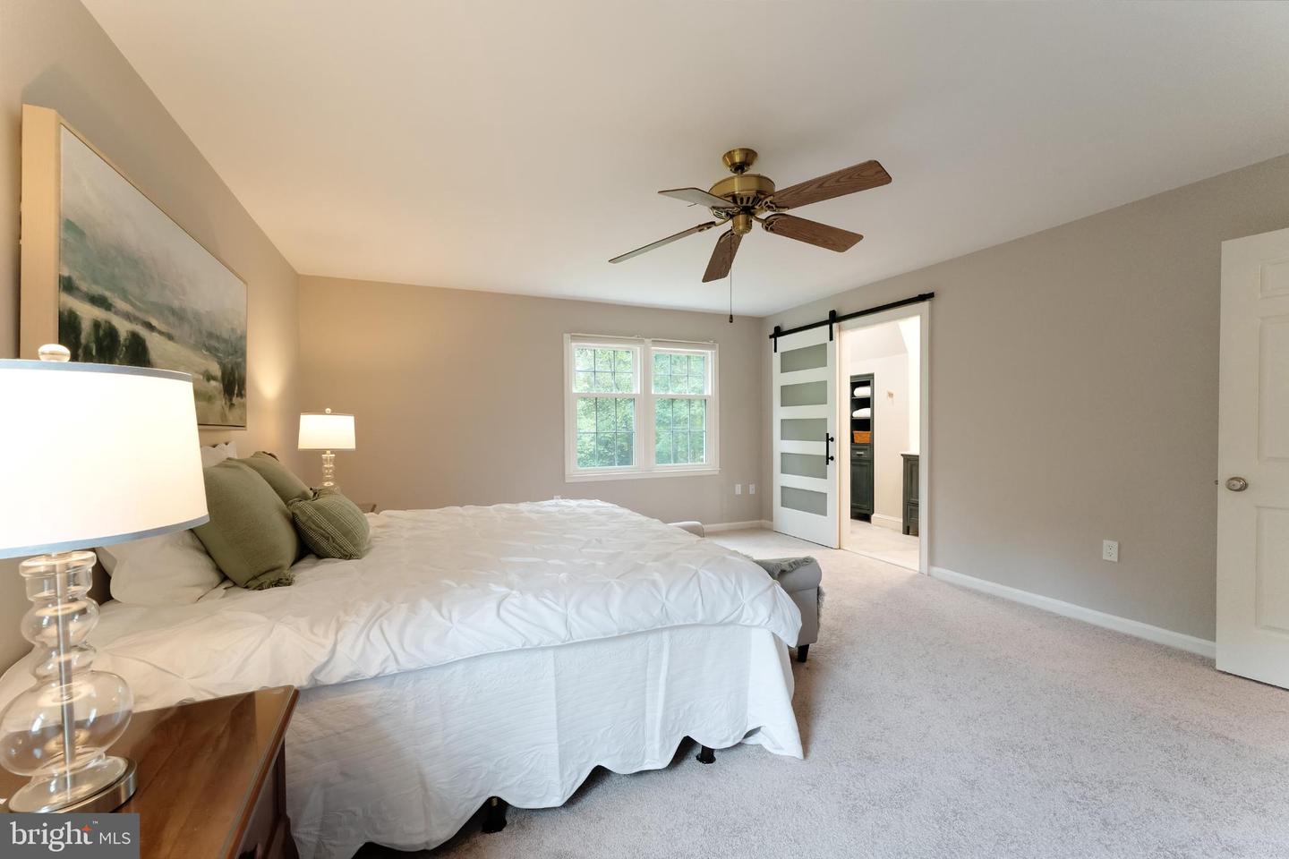 3119 COBB HILL LN, OAKTON, Virginia 22124, 4 Bedrooms Bedrooms, 13 Rooms Rooms,3 BathroomsBathrooms,Residential,For sale,3119 COBB HILL LN,VAFX2274298 MLS # VAFX2274298