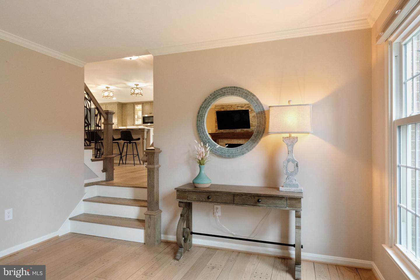 3119 COBB HILL LN, OAKTON, Virginia 22124, 4 Bedrooms Bedrooms, 13 Rooms Rooms,3 BathroomsBathrooms,Residential,For sale,3119 COBB HILL LN,VAFX2274298 MLS # VAFX2274298