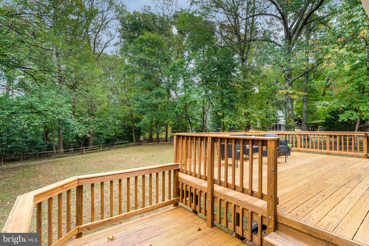 3119 COBB HILL LN, OAKTON, Virginia 22124, 4 Bedrooms Bedrooms, 13 Rooms Rooms,3 BathroomsBathrooms,Residential,For sale,3119 COBB HILL LN,VAFX2274298 MLS # VAFX2274298