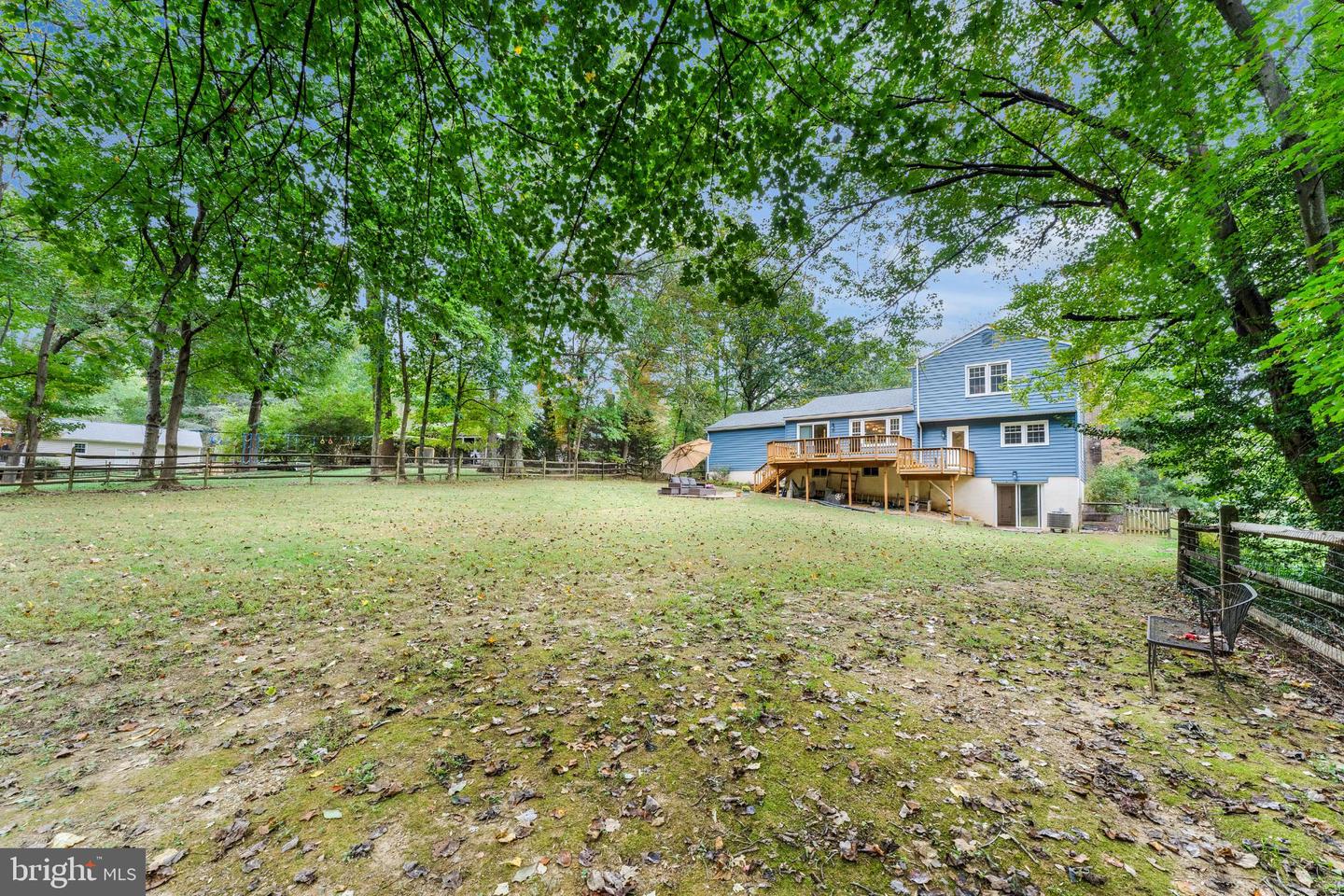 3119 COBB HILL LN, OAKTON, Virginia 22124, 4 Bedrooms Bedrooms, 13 Rooms Rooms,3 BathroomsBathrooms,Residential,For sale,3119 COBB HILL LN,VAFX2274298 MLS # VAFX2274298
