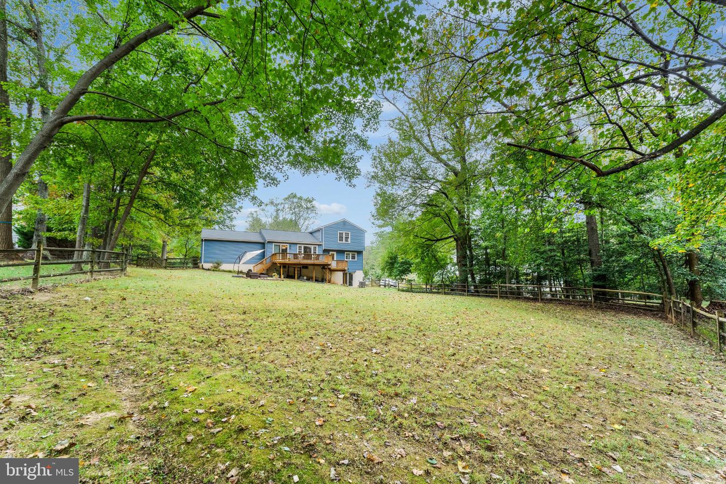 3119 COBB HILL LN, OAKTON, Virginia 22124, 4 Bedrooms Bedrooms, 13 Rooms Rooms,3 BathroomsBathrooms,Residential,For sale,3119 COBB HILL LN,VAFX2274298 MLS # VAFX2274298