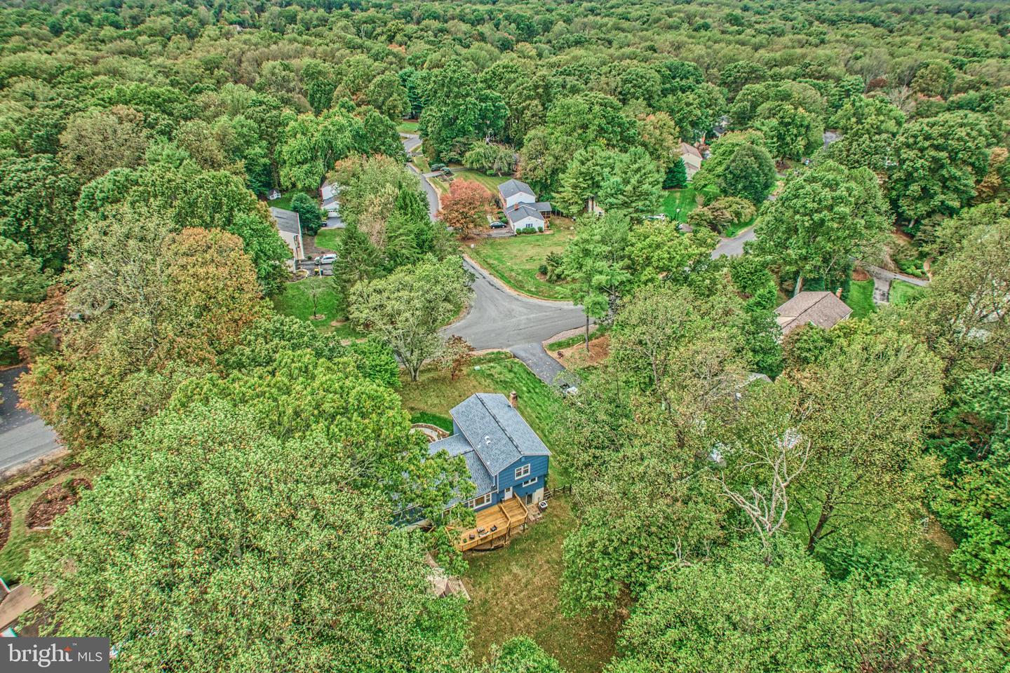 3119 COBB HILL LN, OAKTON, Virginia 22124, 4 Bedrooms Bedrooms, 13 Rooms Rooms,3 BathroomsBathrooms,Residential,For sale,3119 COBB HILL LN,VAFX2274298 MLS # VAFX2274298
