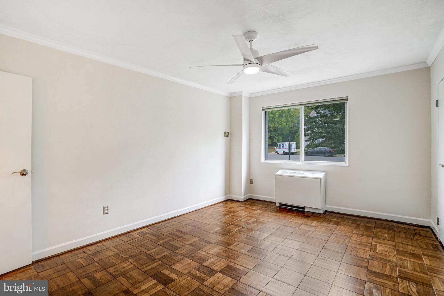 3701 5TH ST S #212, ARLINGTON, Virginia 22204, 1 Bedroom Bedrooms, ,1 BathroomBathrooms,Residential,For sale,3701 5TH ST S #212,VAAR2064926 MLS # VAAR2064926