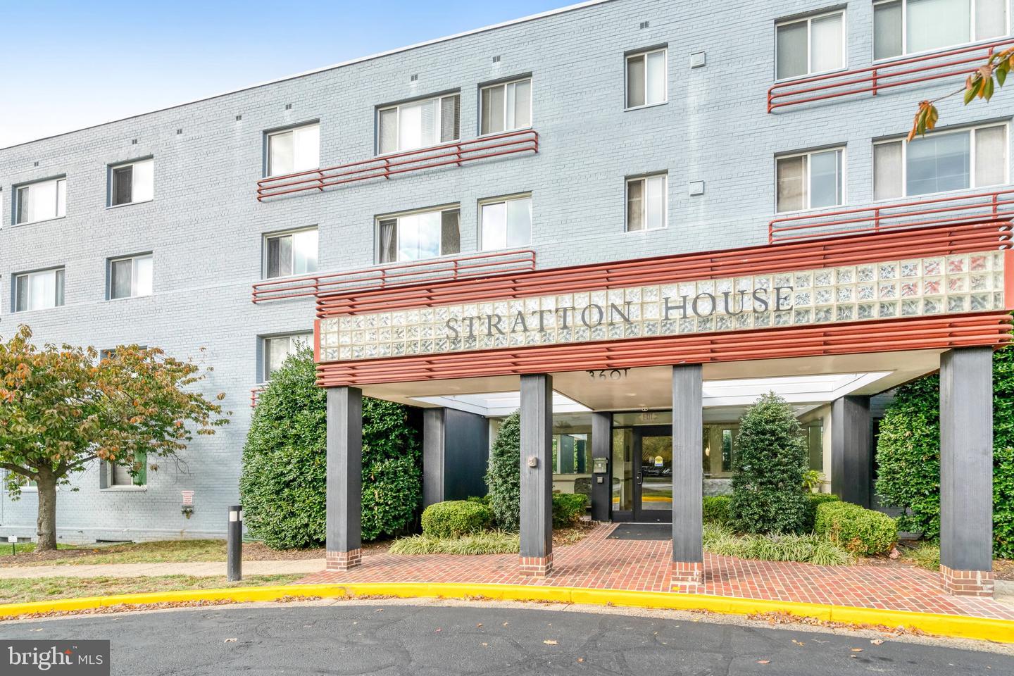 3701 5TH ST S #212, ARLINGTON, Virginia 22204, 1 Bedroom Bedrooms, ,1 BathroomBathrooms,Residential,For sale,3701 5TH ST S #212,VAAR2064926 MLS # VAAR2064926
