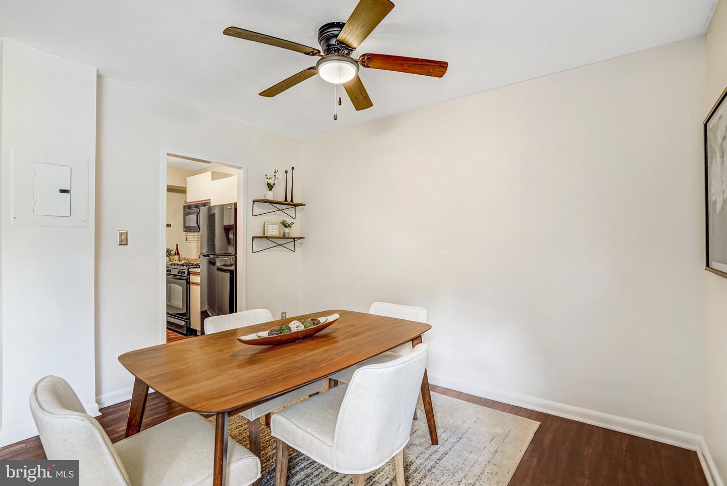 3701 5TH ST S #212, ARLINGTON, Virginia 22204, 1 Bedroom Bedrooms, ,1 BathroomBathrooms,Residential,For sale,3701 5TH ST S #212,VAAR2064926 MLS # VAAR2064926