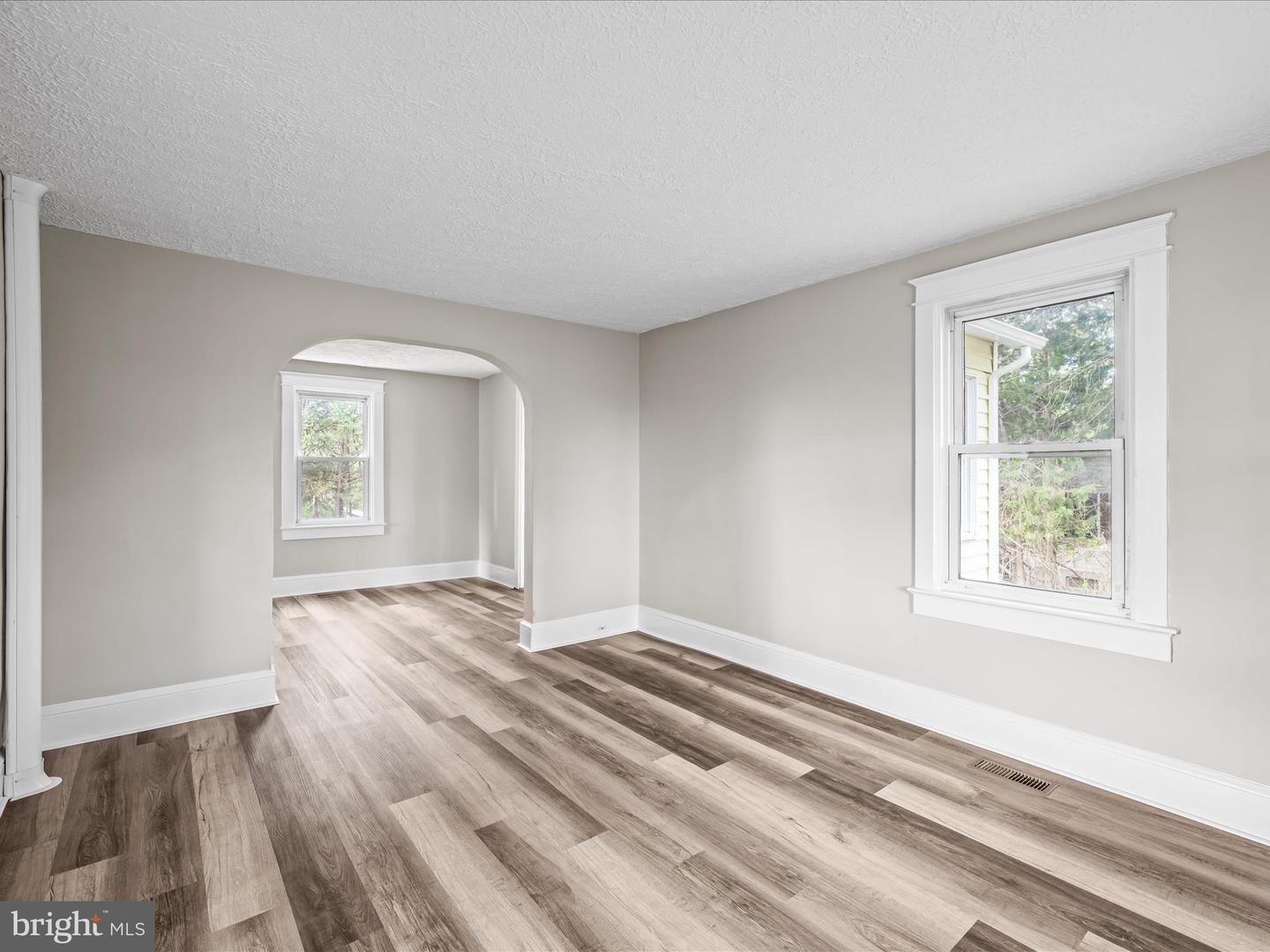 298 BUFFLICK RD, WINCHESTER, Virginia 22602, 4 Bedrooms Bedrooms, ,1 BathroomBathrooms,Residential,For sale,298 BUFFLICK RD,VAFV2037372 MLS # VAFV2037372