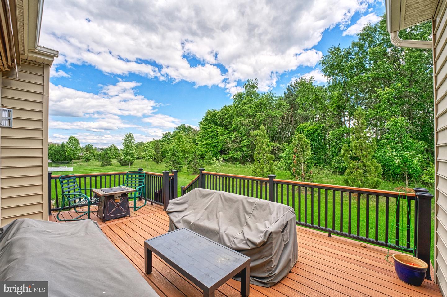 23985 TENBURY WELLS PL, ALDIE, Virginia 20105, 5 Bedrooms Bedrooms, ,3 BathroomsBathrooms,Residential,For sale,23985 TENBURY WELLS PL,VALO2108906 MLS # VALO2108906